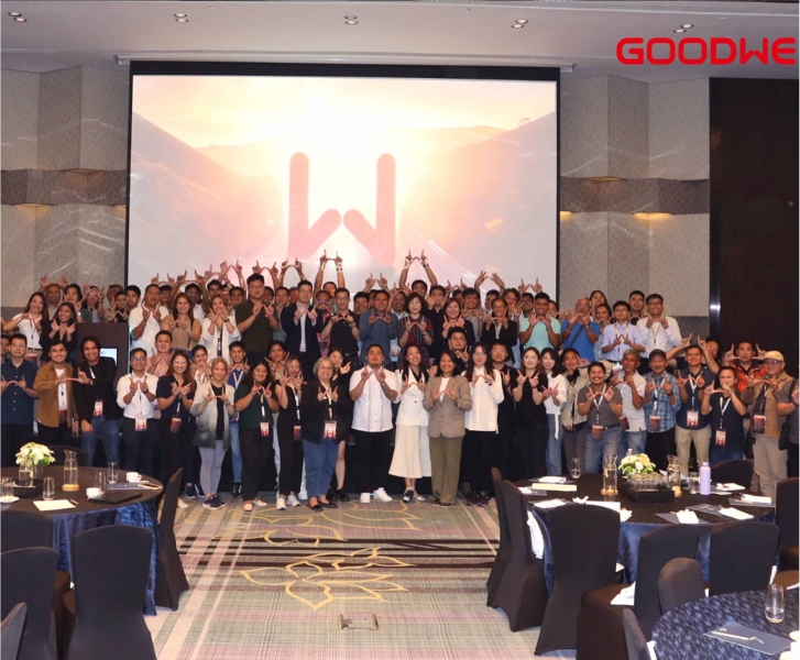 Group photo at offline event